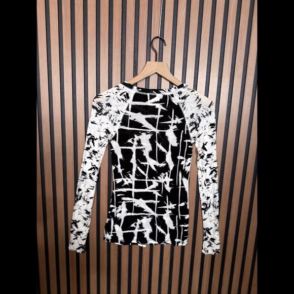BCBG Maxazria Top XS Womens Black White Long Sleeve Modal Printed Abstract - Picture 2 of 7